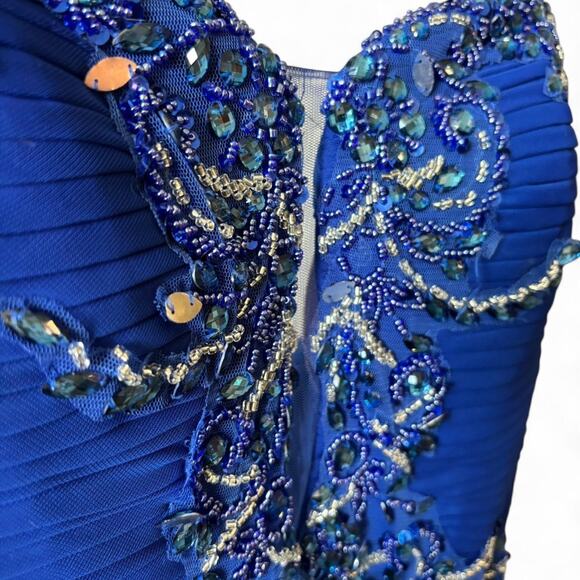 Gorgeous Y2K blue maxi formal dress with bedazzling - Picture 2 of 7